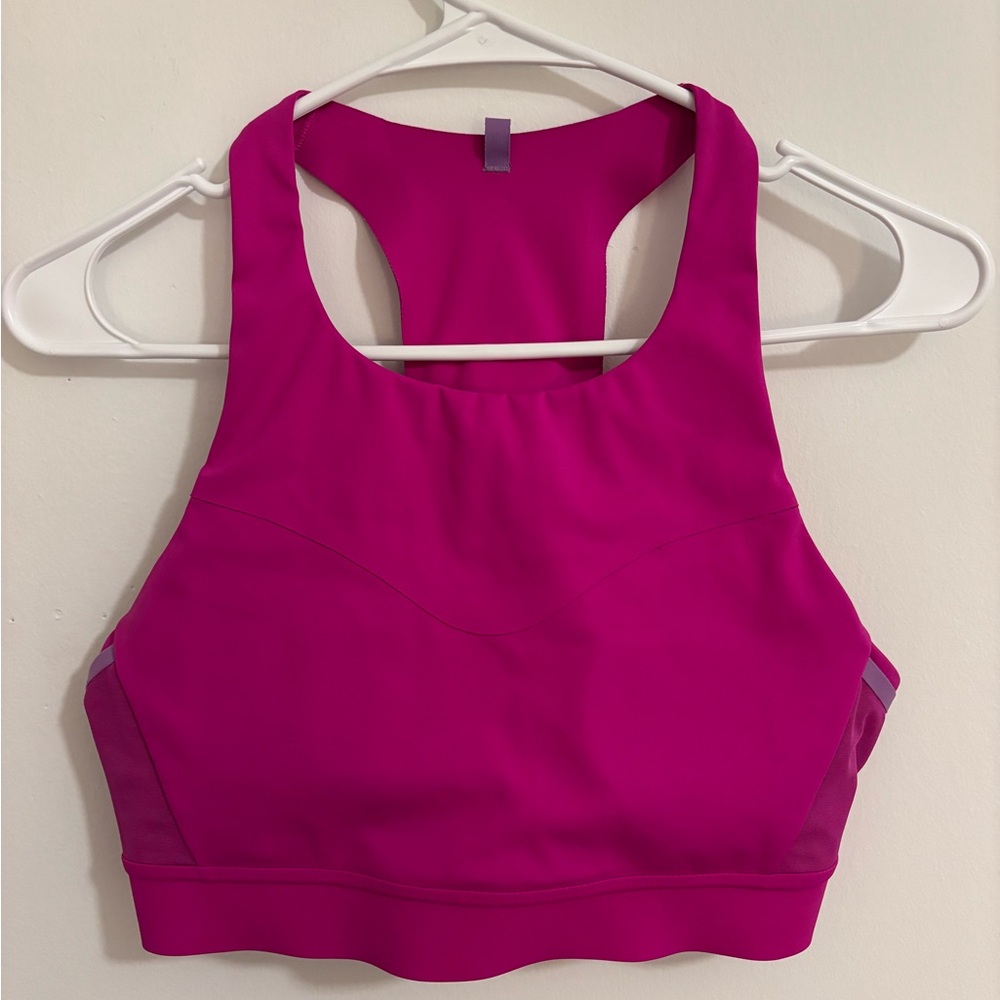 Women's Pink Sports Bra